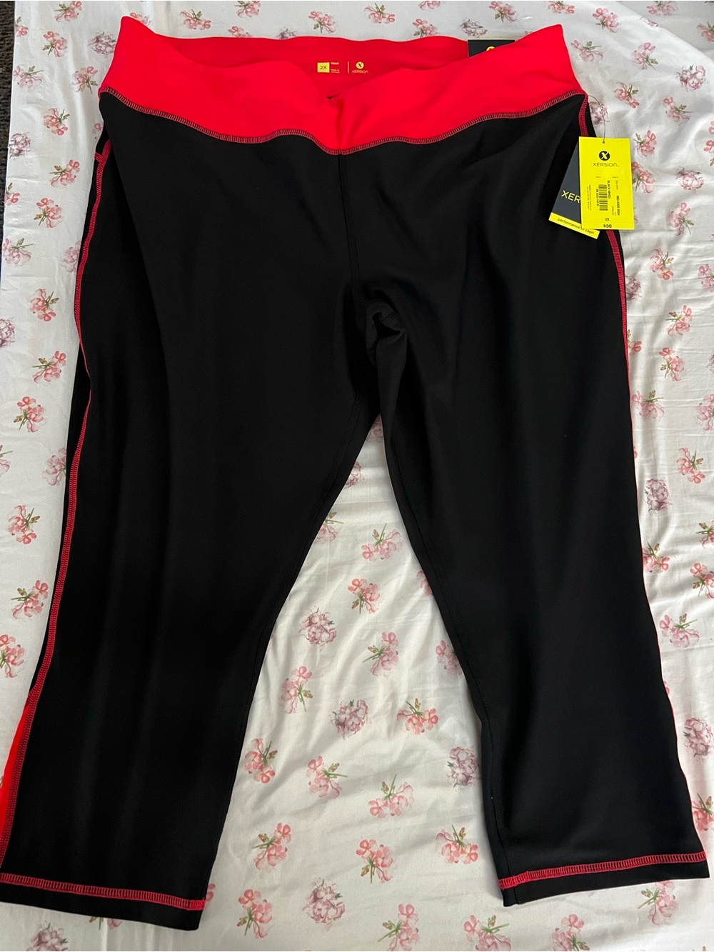 Women's Active Capri Leggings - Black with Bright Red Waistband